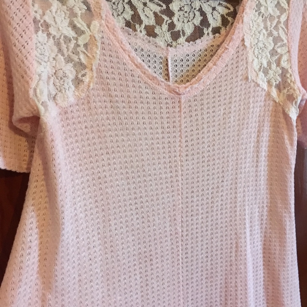 SOLD Blu Pepper sheer pink lace high low sweater - Picture 4 of 5